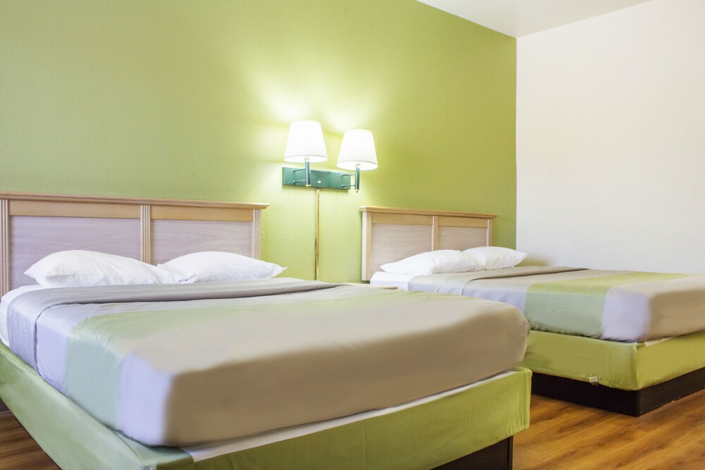 Apache Inn - photo 7