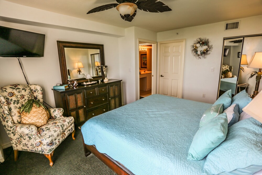 Lovers Key Resort 1108 - photo 3