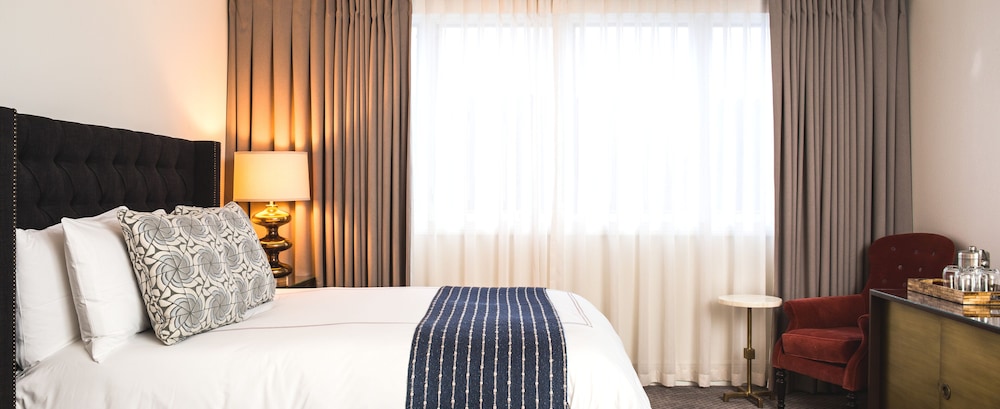 Hotel Ella - photo 20