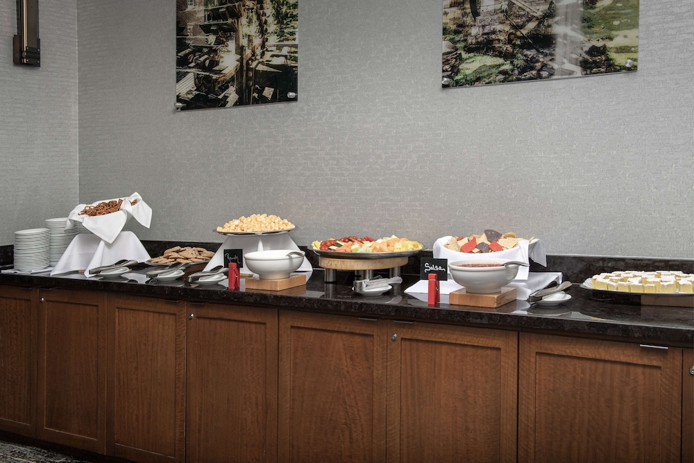 Embassy Suites Springfield - photo 44