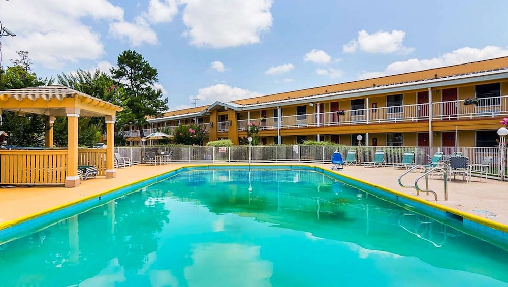 Magnuson Hotel Little Rock South - photo 21