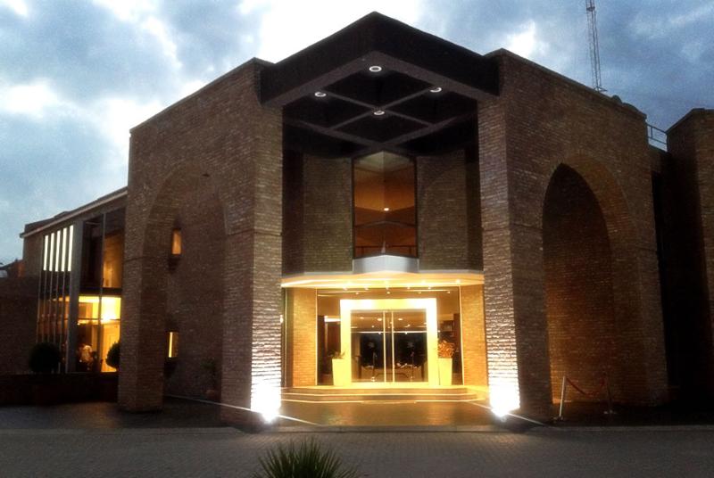 San Miguel Plaza Hotel — Alta Gracia — photo 2