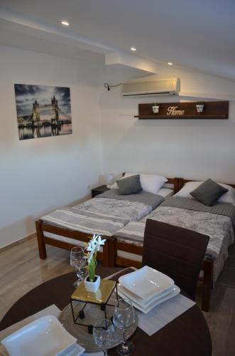 Apartman Dabrović — 4-Star Luxury Hotel in Novska, Croatia