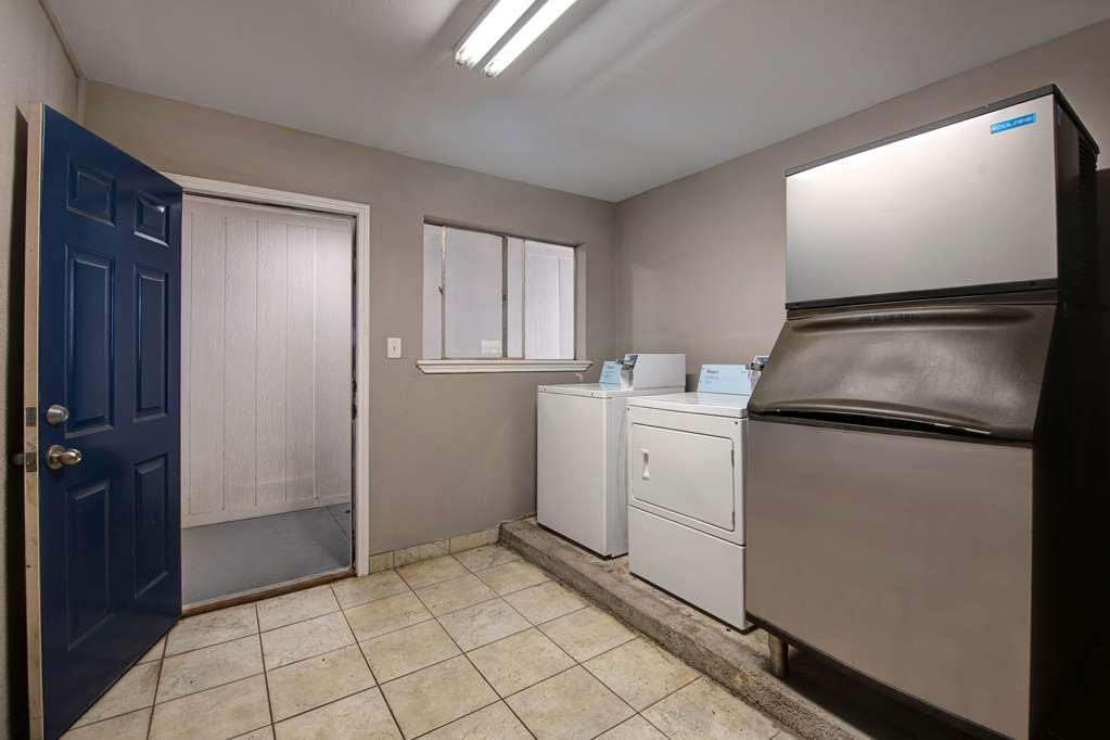 Motel 6 Sulphur Springs TX - photo 24