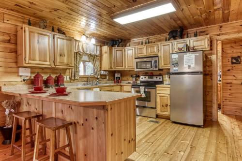 Magical Moments Hot Tub WIFI 560 in FREE Attractions tickets each paid day - photo 4