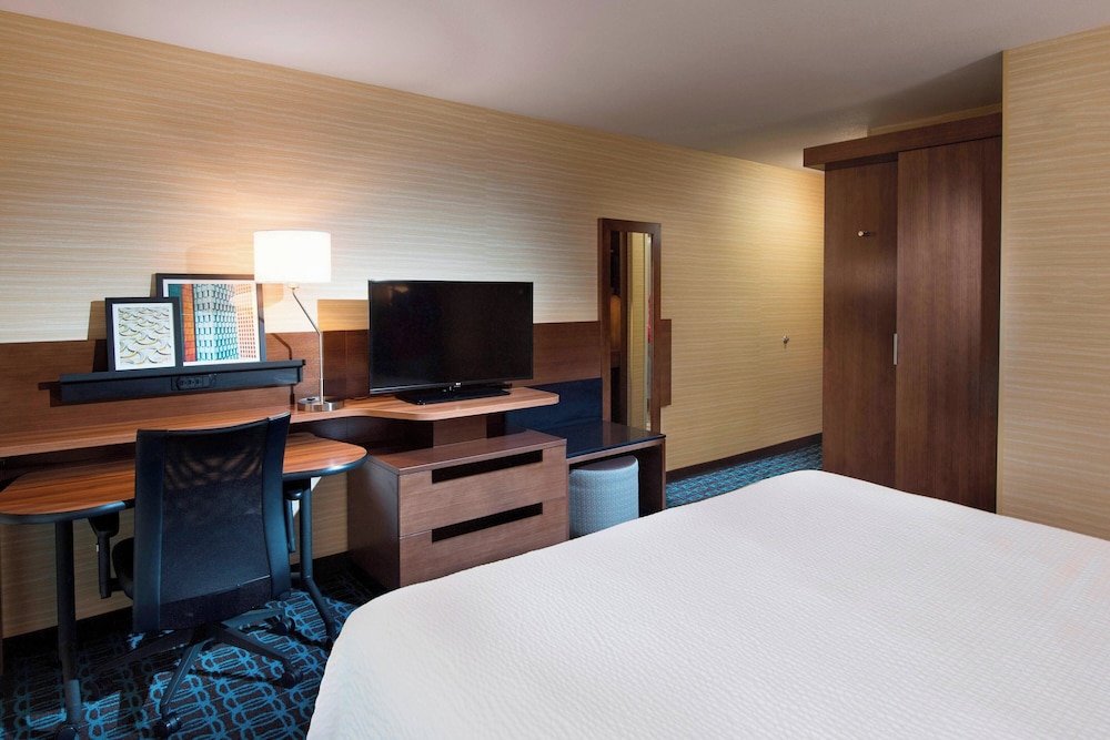 Fairfield Inn & Suites by Marriott Scottsbluff - photo 13