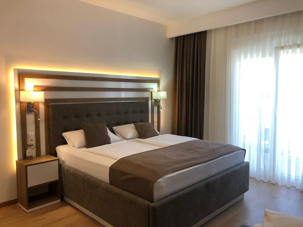 Hotel Rheinbrücke - carbon neutral hotel in Rheinfelden