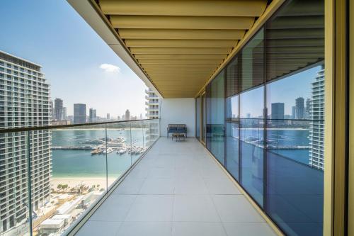 Grand Bleu 02 Limited Offer Stylish Waterfront Bliss 2Br For 5