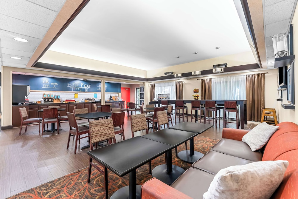 Hampton Inn Stroudsburg Poconos - photo 24