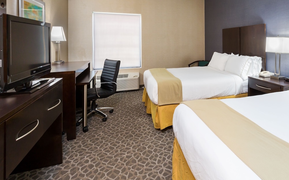 Holiday Inn Express Hotel & Suites Mt. Holly by IHG - photo 23