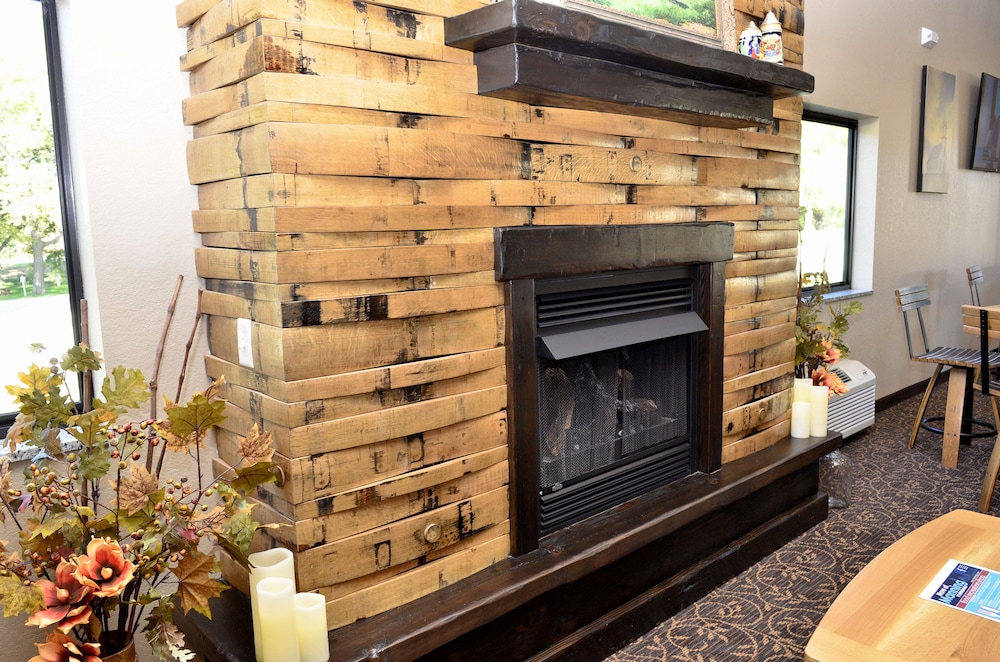 Cobblestone Inn & Suites Manning - photo 97