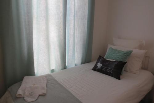 Chamomile Cottage 2