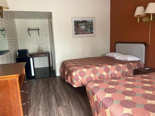 Express Motel — hotel in Northwood