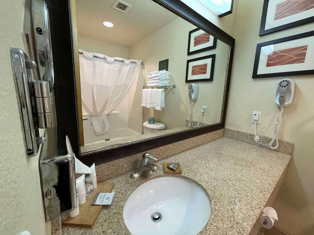 Country Inn & Suites by Radisson Bend OR - photo 9