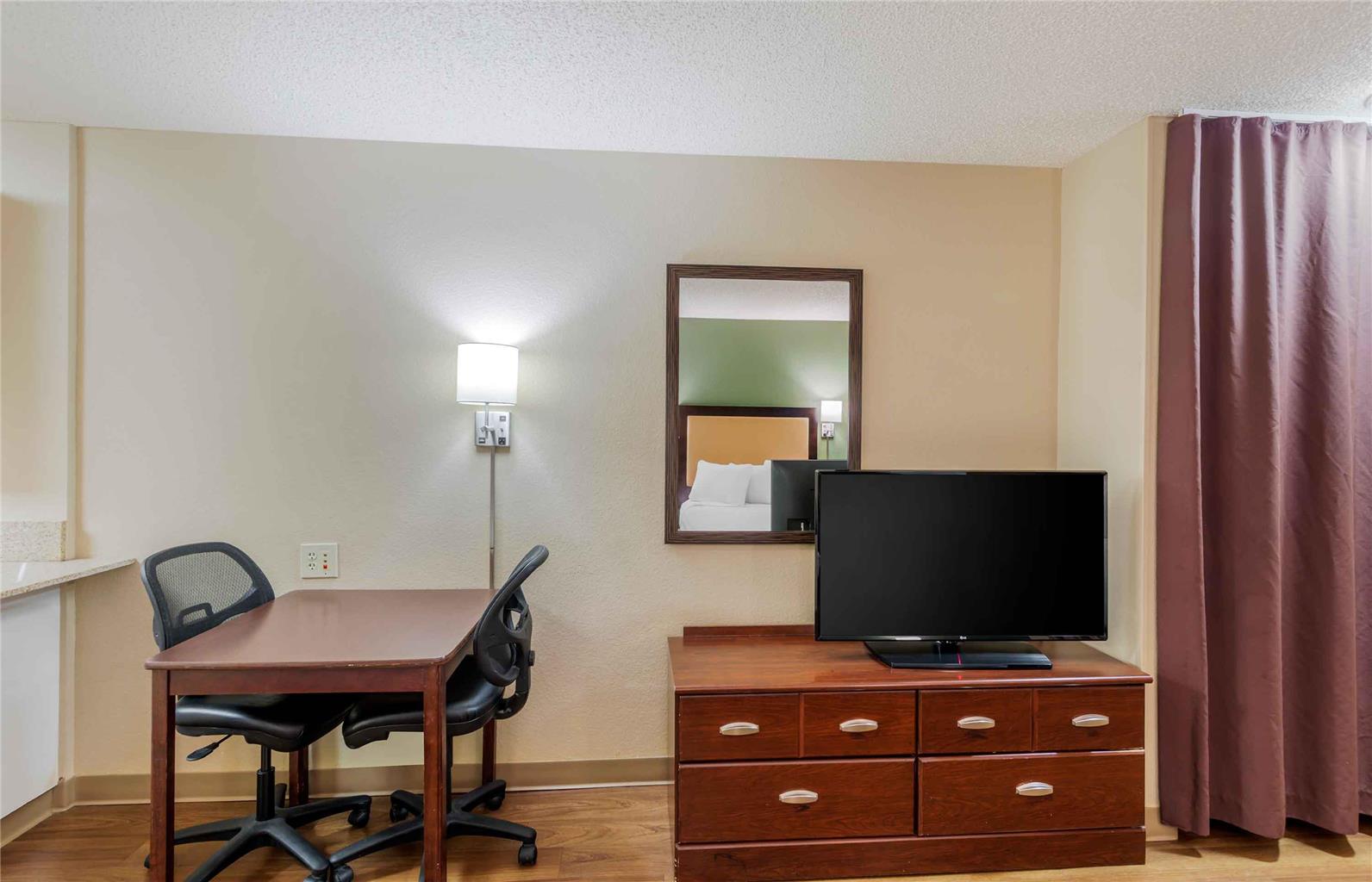 Extended Stay America Suites Los Angeles Simi Valley - photo 27