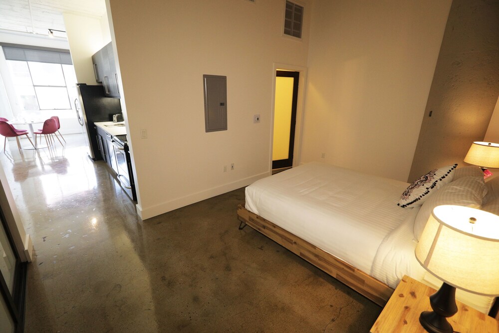 Urban Lifestyle Suites - photo 26