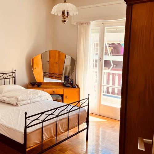 Grandma's Apartment — 4-Star Luxury Hotel in Athens, Greece