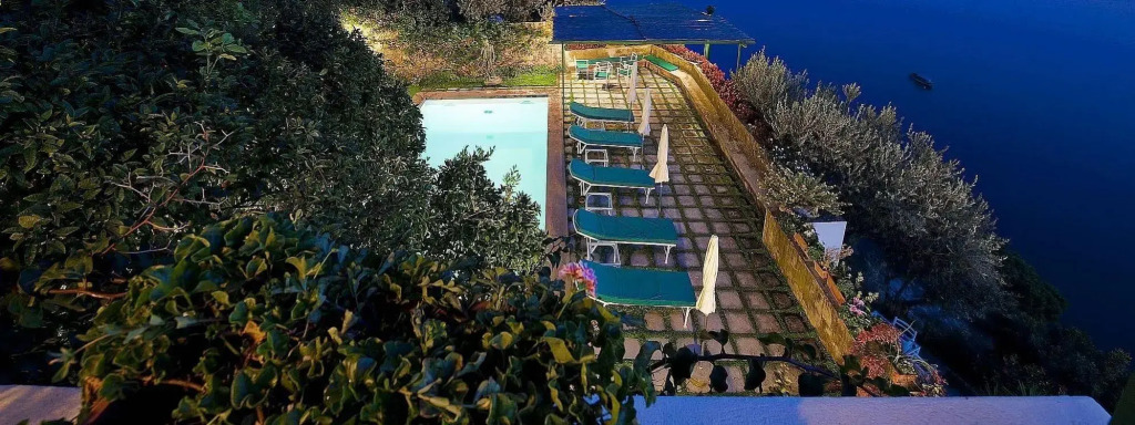 Keithel in Positano, Italy