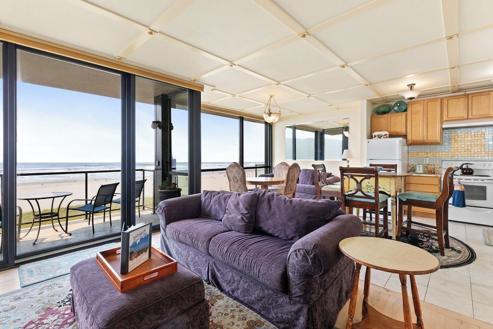 Sand & Sea Resort Condominiums - photo 578