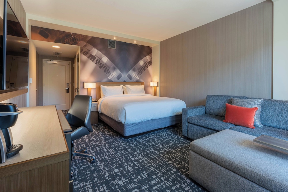 Courtyard by Marriott Thousand Oaks Agoura Hills - photo 17