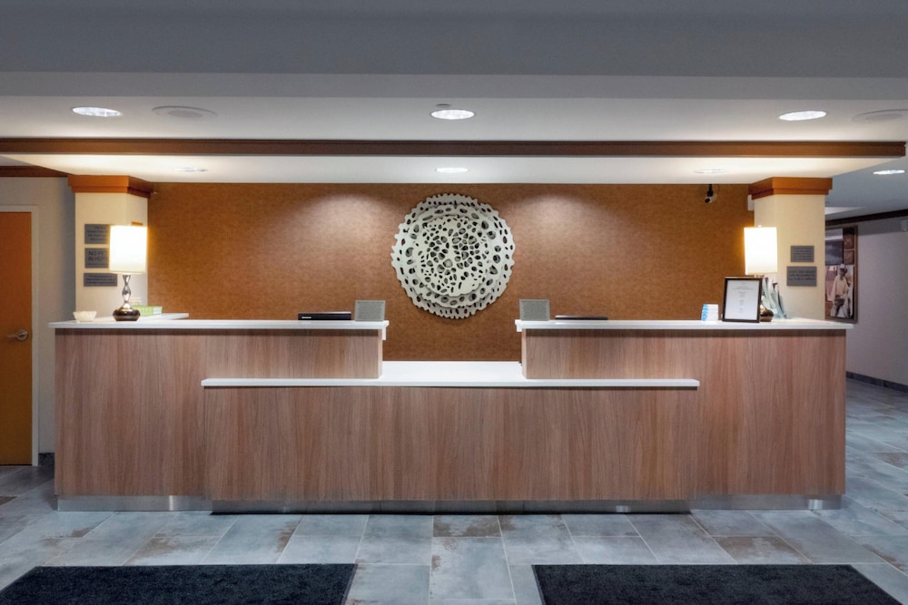 Fairfield Inn & Suites by Marriott Hazleton - photo 6