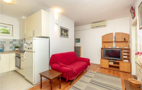 2 Bedroom Nice Apartment In Dubrovnik