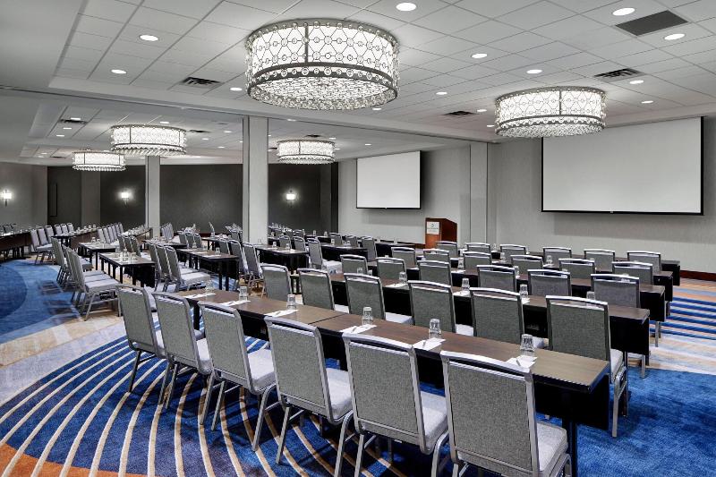 Sheraton Indianapolis Hotel at Keystone Crossing - photo 91