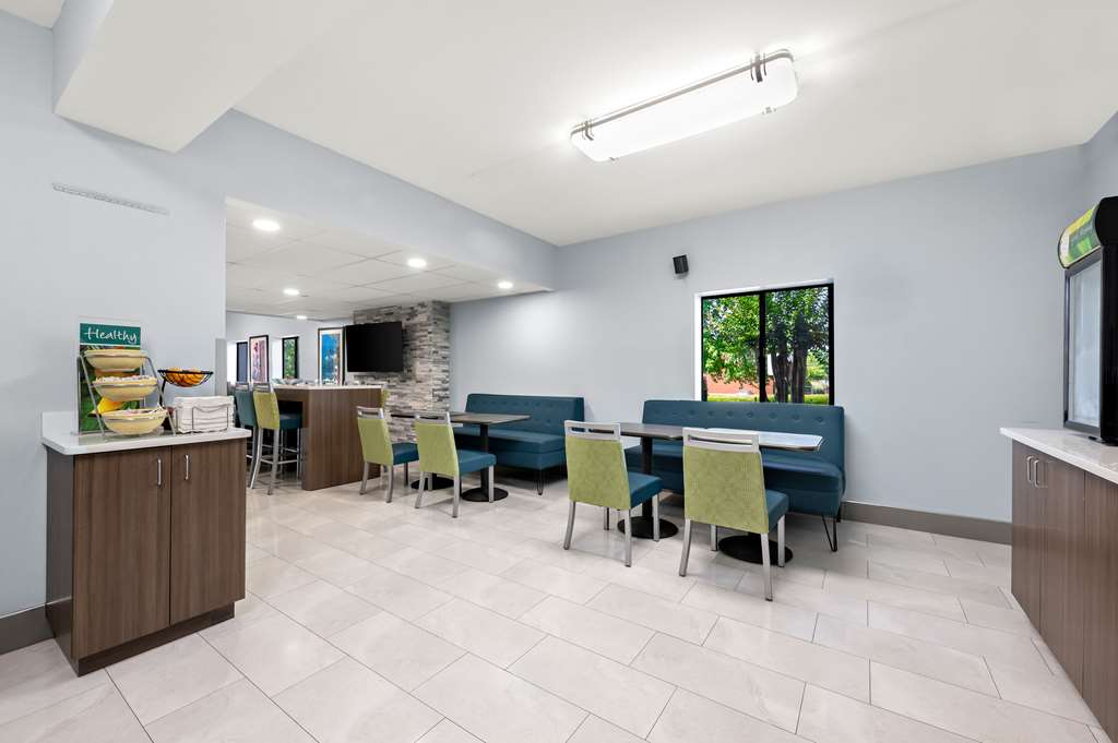 Quality Inn Pelham I 65 exit 246 - photo 36