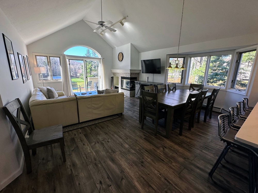 F7 Comfortable golf course townhouse within walking distance of Mount Washington Hotel — hotel in Carroll