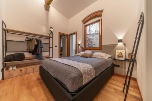 Pitti Studio Design — 4-Star Luxury Hotel in Florence, Italy
