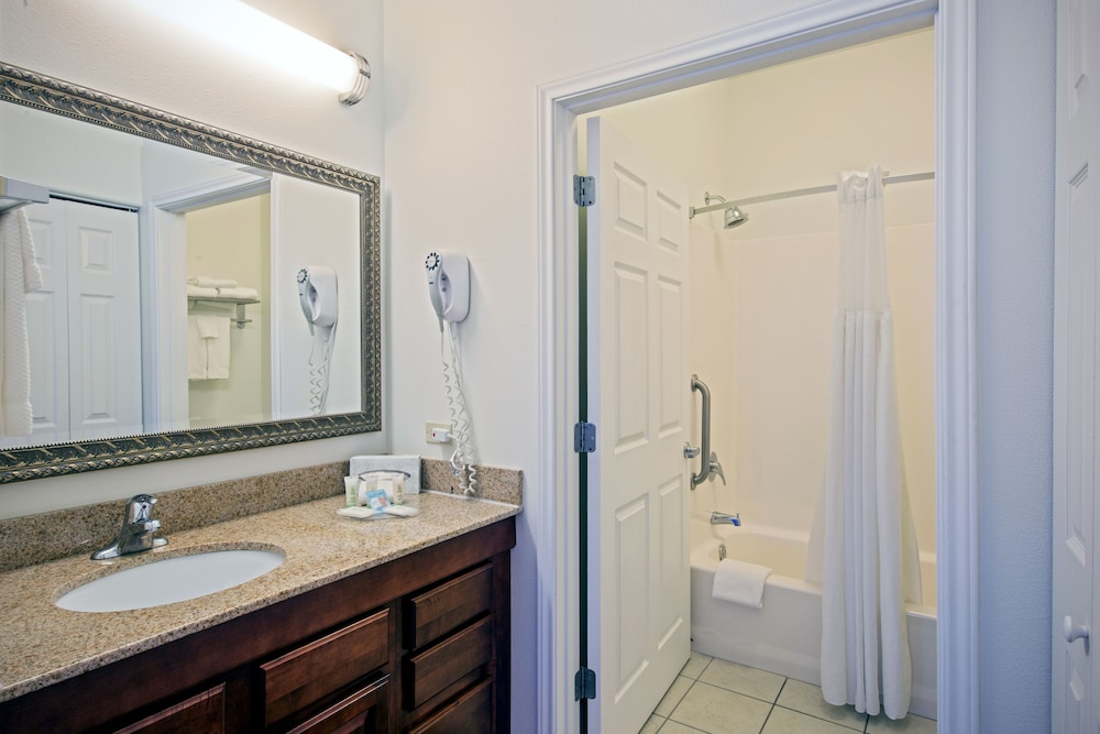 Staybridge Suites Rockford by IHG - photo 27