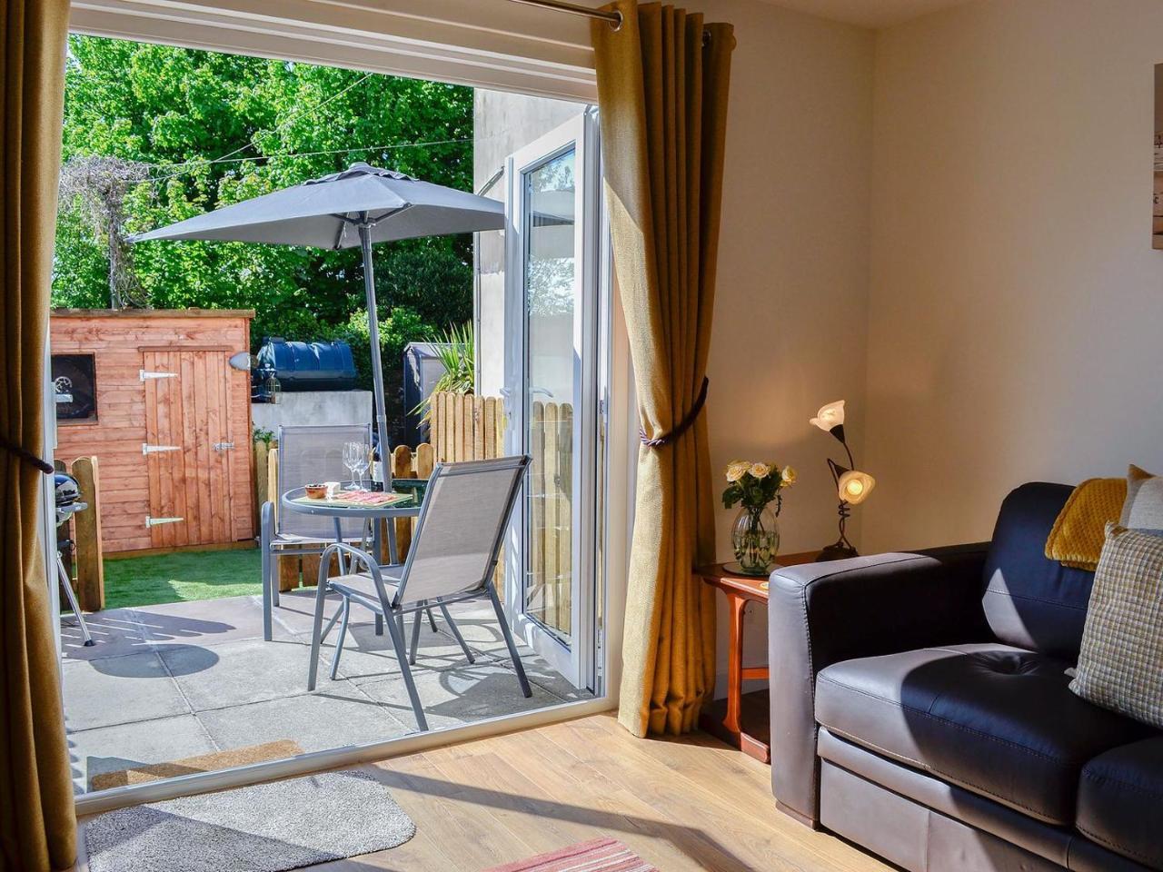 Little Cottage — 4-Star Luxury Hotel in Newton Stewart, United Kingdom