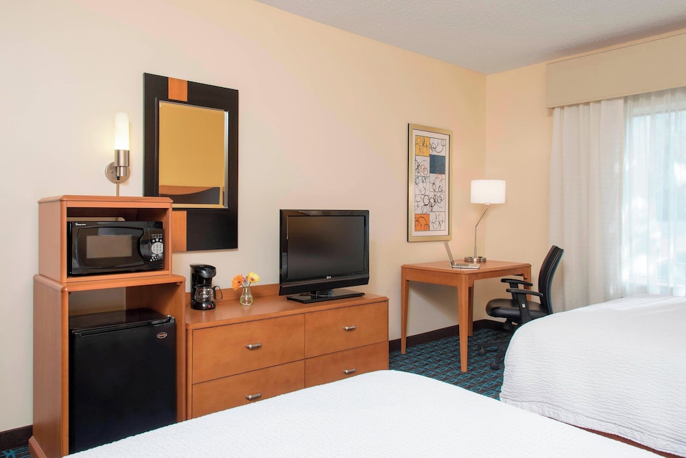 Fairfield by Marriott Inn & Suites Bloomington - photo 9
