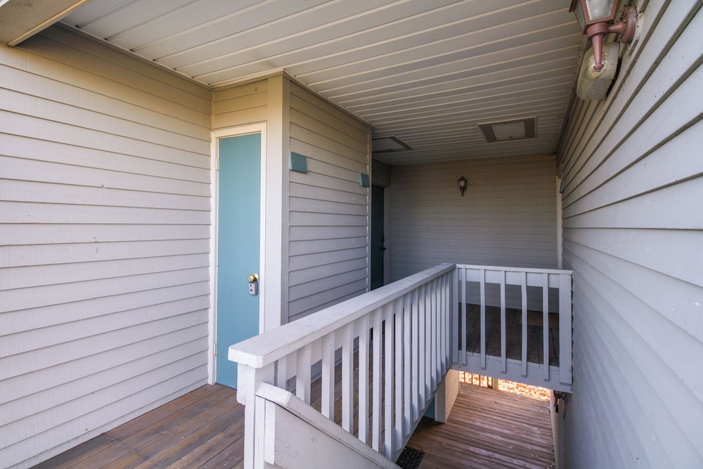 Wintergreen Ski Resort Condo w Golf Access - photo 11