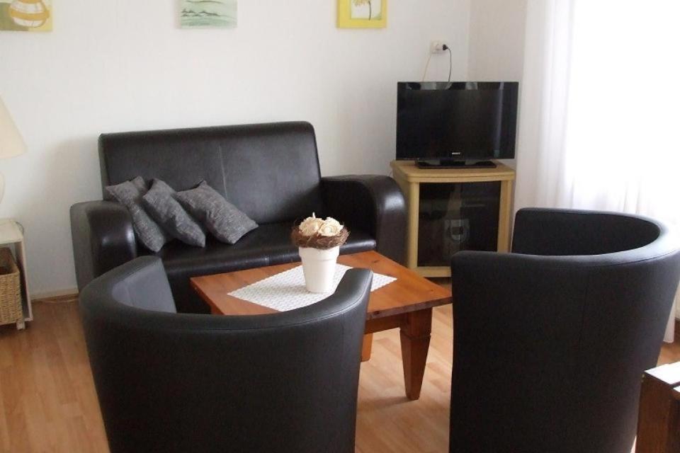 Liefting in Egmond Aan Zee, Netherlands