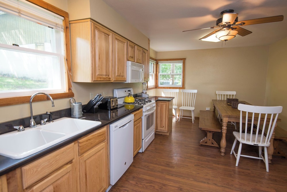 Delton Oaks Resort - photo 70