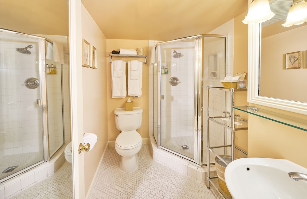Ashland Springs Hotel - photo 30
