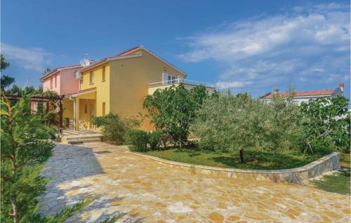 Two Bedroom Holiday Home In Liznjan — 5-Star Luxury Hotel in Liznjan, Croatia
