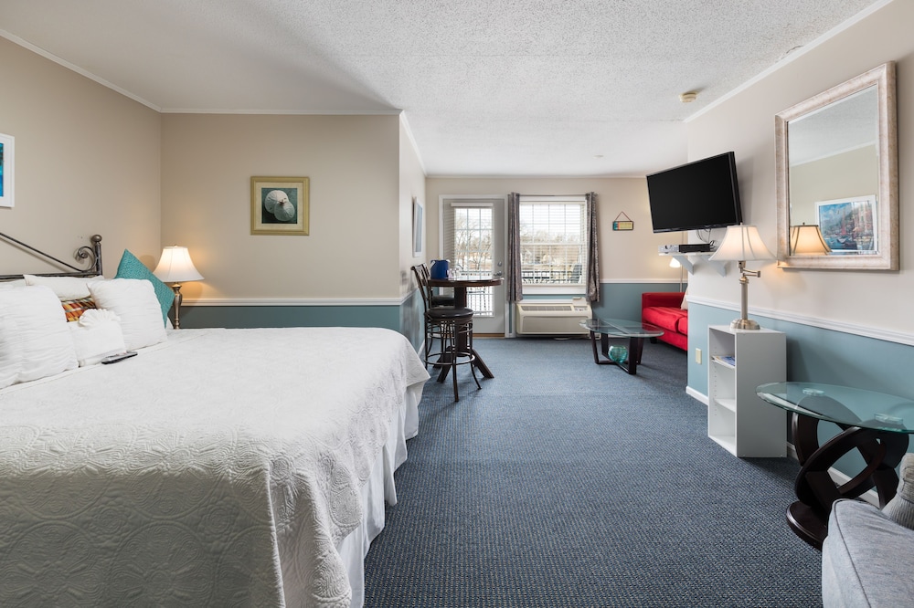 Old Harbor Inn - photo 98