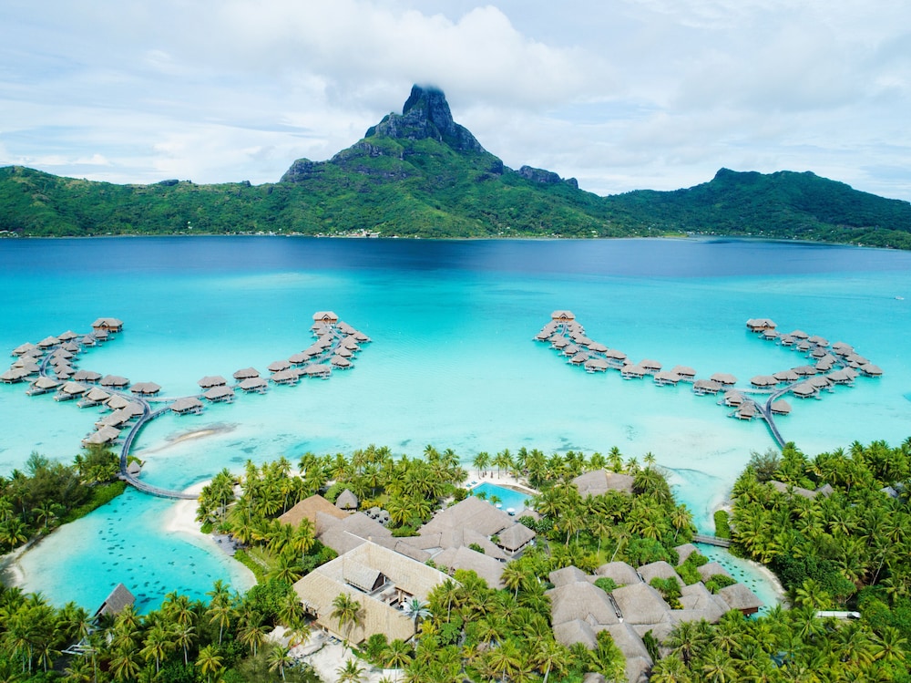 InterContinental Bora Bora Resort and Thalasso Spa by IHG
