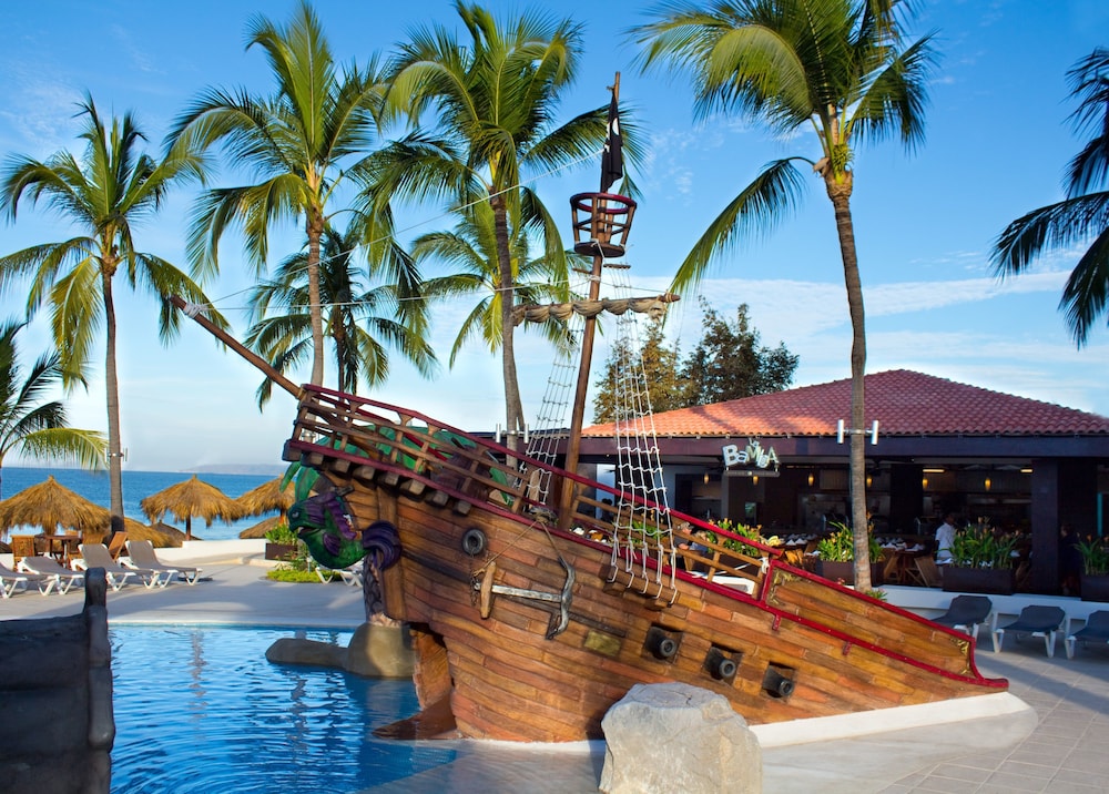 Hotel image of Suites Family Emotion by Marival Resort All Inclusive