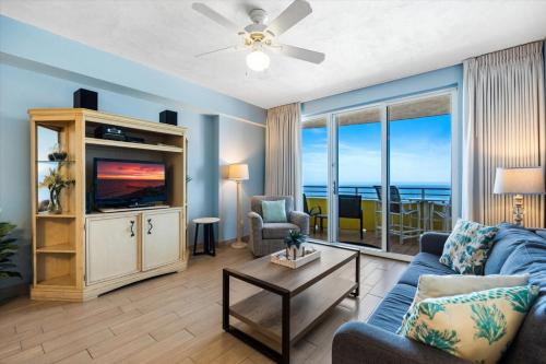 Glorious Oceanfront Escape 1BR Condo with Private Balcony at Wyndham Oceanwalk — 4-Star Luxury Hotel in Daytona Beach, United States