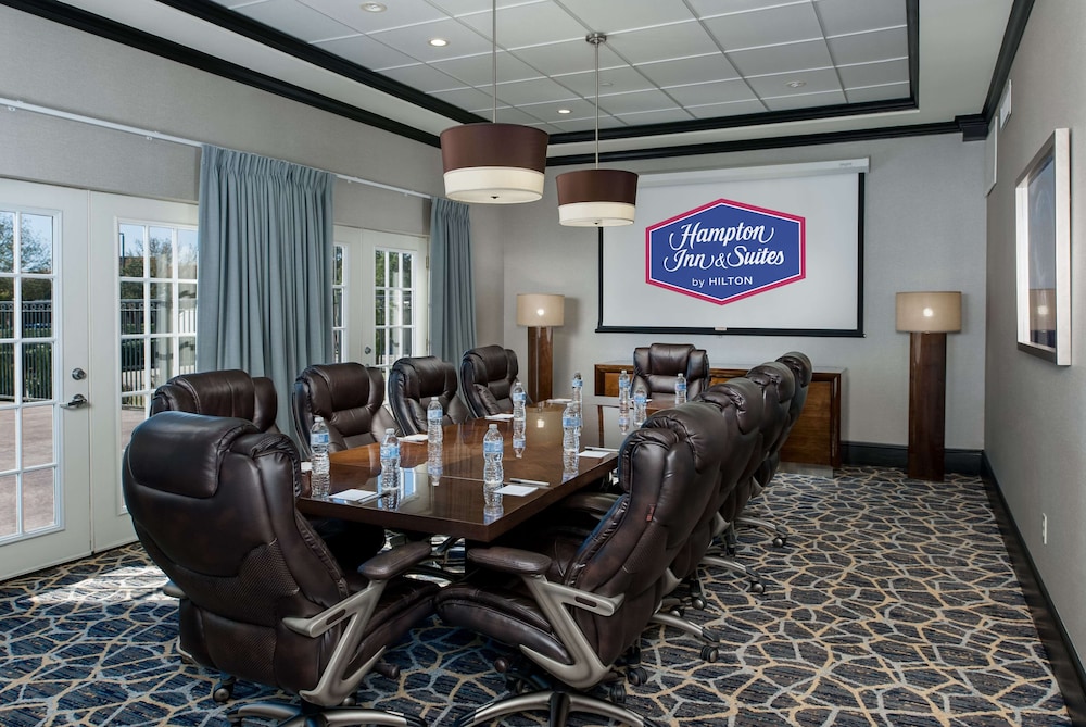 Hampton Inn & Suites Fort Worth Fossil Creek - photo 56