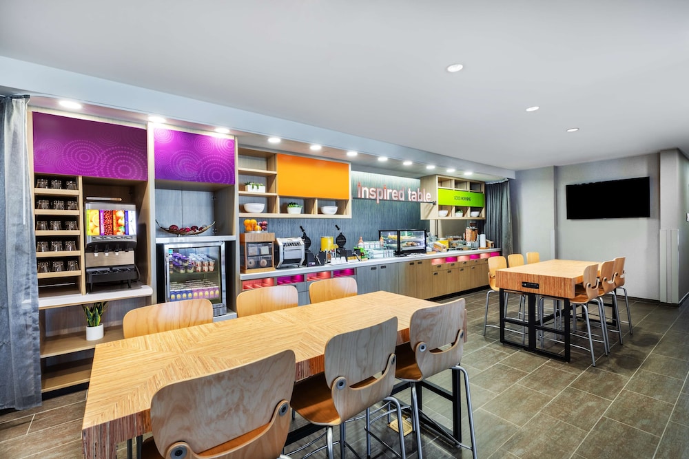 Home2 Suites by Hilton Laredo Airport - photo 23