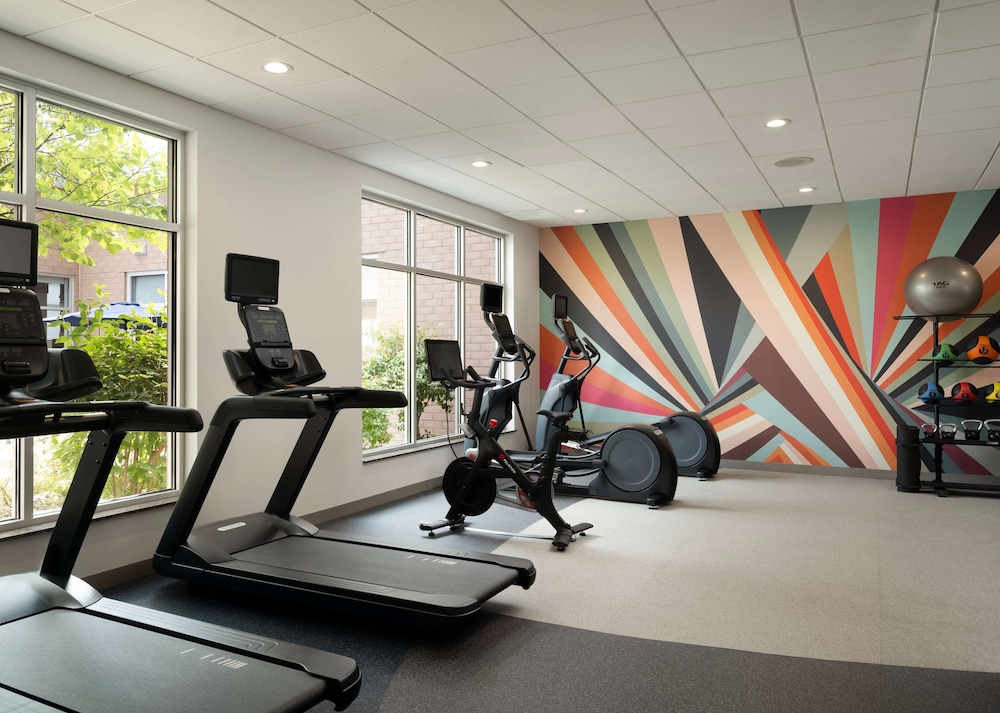 Hilton Garden Inn Ann Arbor - photo 24