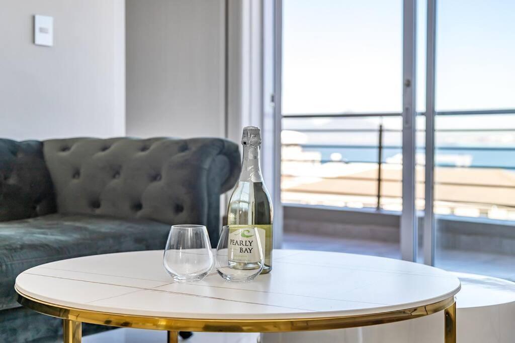 Atlantic Terraces 14 by HMH