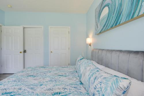 Modern Condo at Barefoot Golf Resort with Patio - photo 2