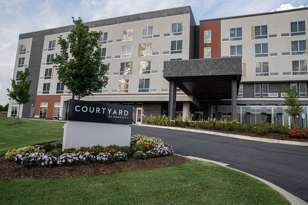 Courtyard by Marriott Greenville Mauldin in Greenville, United States