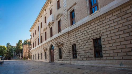 Apartment in Malaga 104593 — 4-Star Luxury Hotel in Malaga, Spain