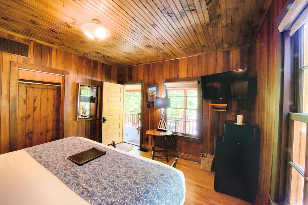 Historic Tapoco Lodge Resort - photo 37